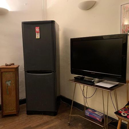 Chambre Sdb Privee Townhouse 26 Chambres D'Hotes Civray Civray  Esterno foto