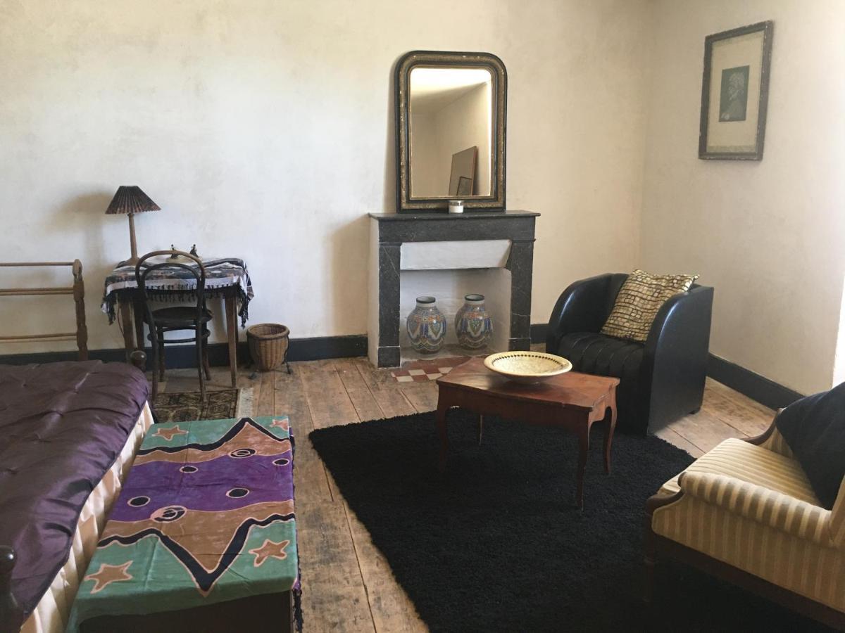 Chambre Sdb Privee Townhouse 26 Chambres D'Hotes Civray Civray  Esterno foto