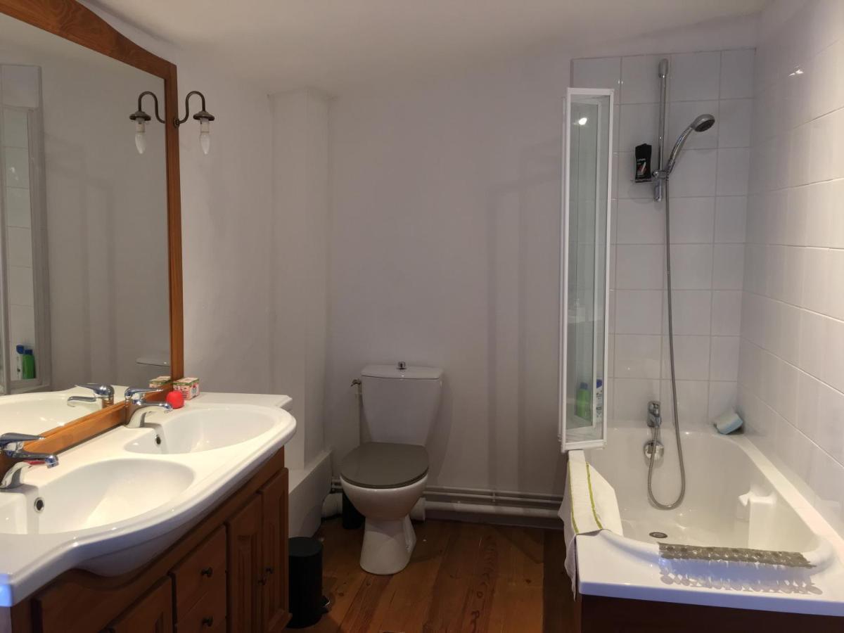 Chambre Sdb Privee Townhouse 26 Chambres D'Hotes Civray Civray  Esterno foto