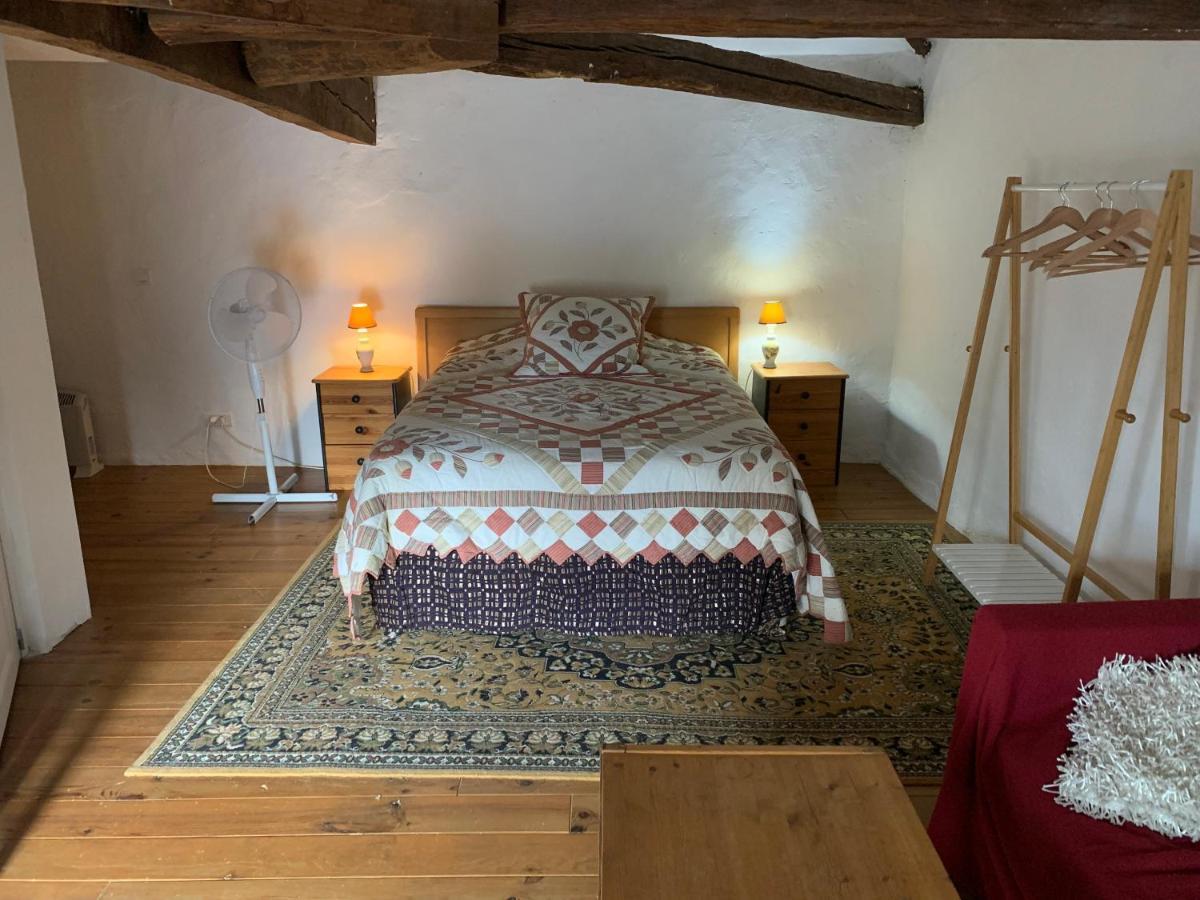 Chambre Sdb Privee Townhouse 26 Chambres D'Hotes Civray Civray  Esterno foto